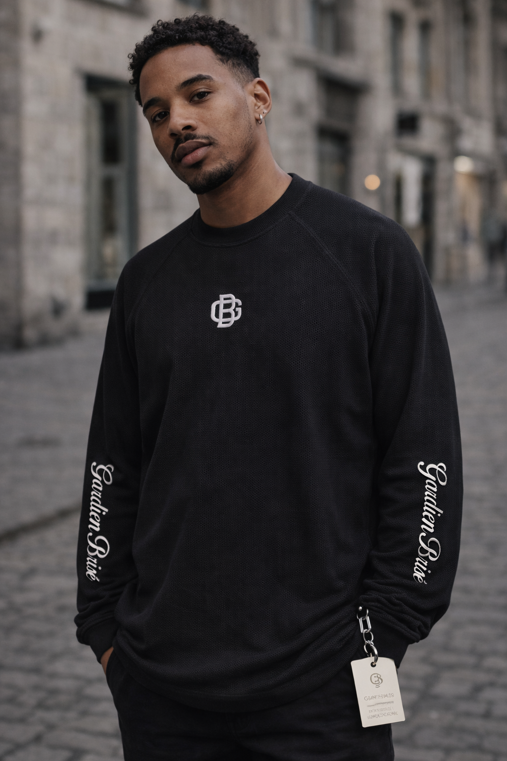 CREWNECK BLACK