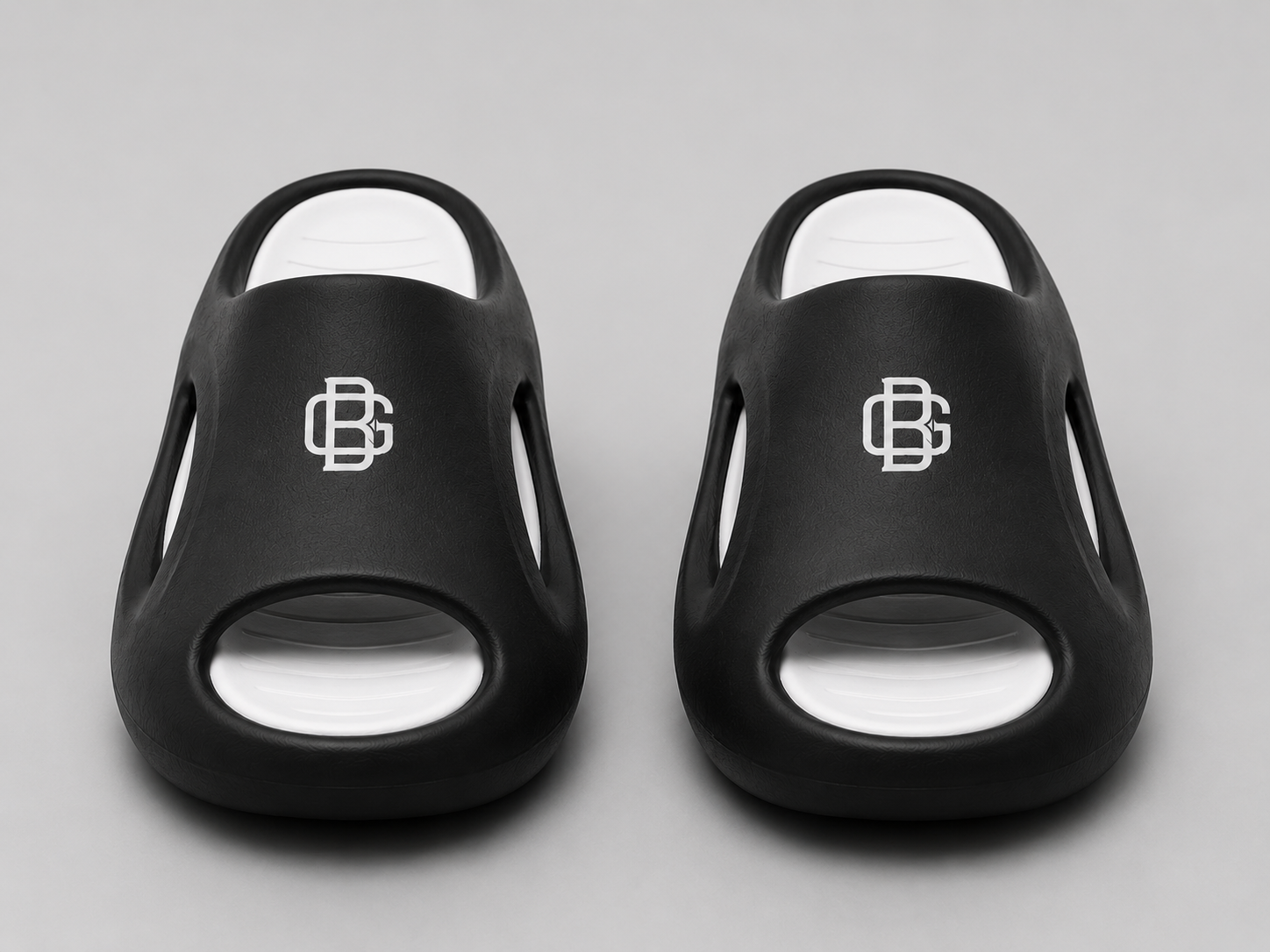 Brisé Slides