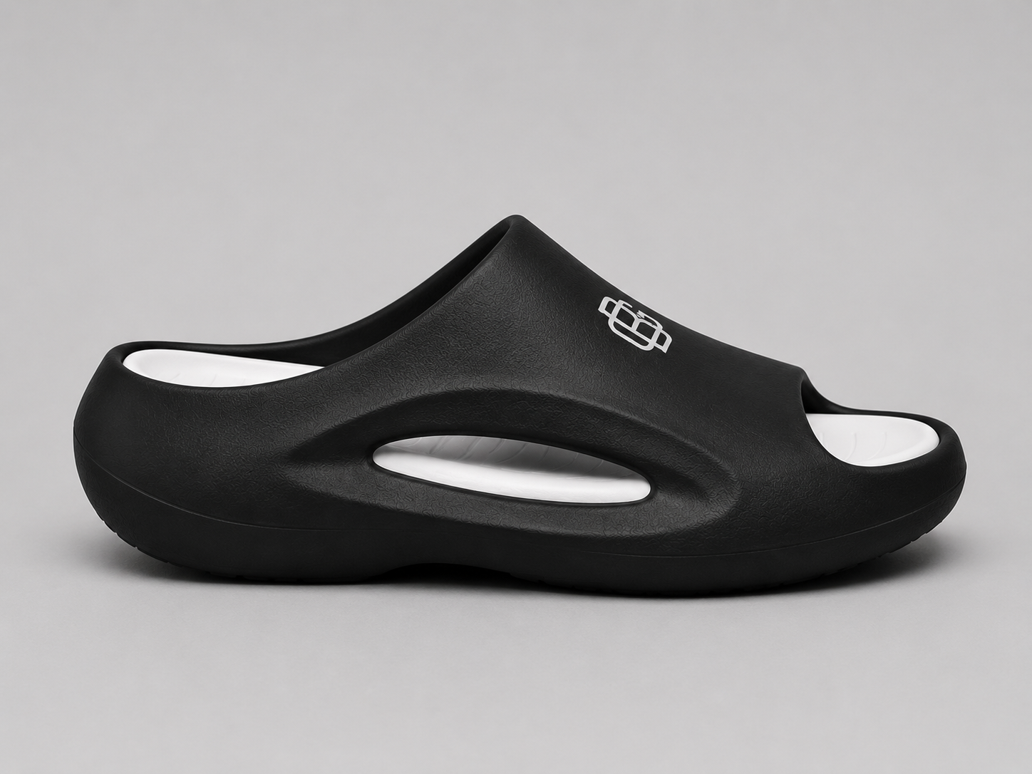 Brisé Slides