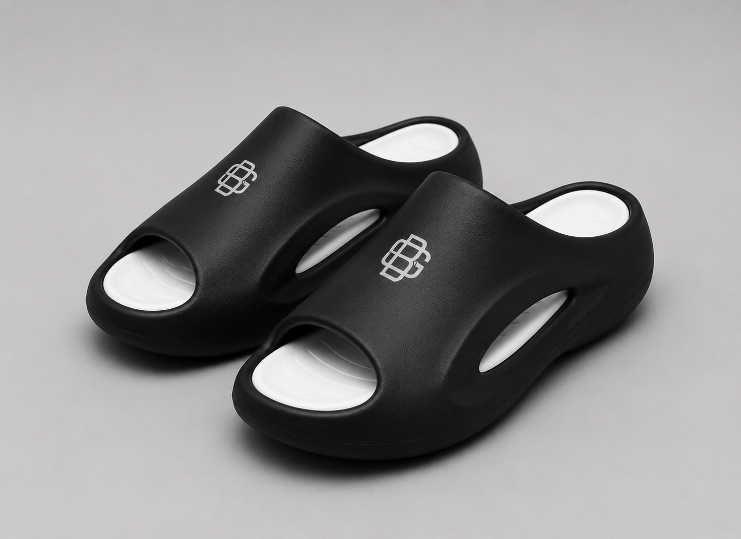 Brisé Slides